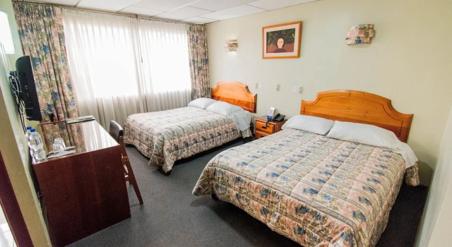 Standard Doppel Zimmer mit Balkon Grand Hotel Loja