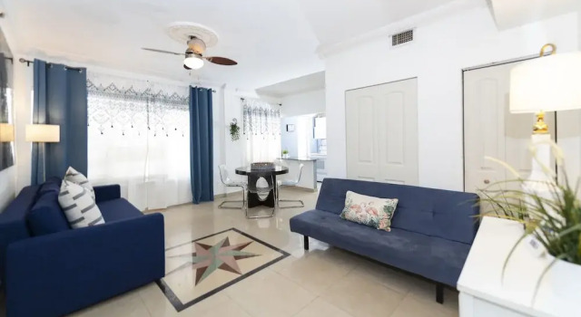 Апартаменты Classic c 1 комнатой Ocean Drive Apartment Suites in Miami Beach