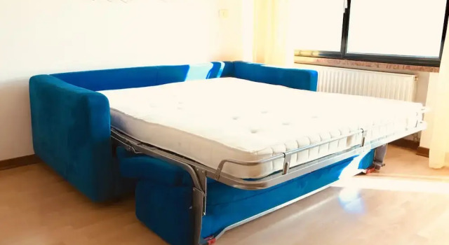 Large Apartment for 6 People With Swimming Pool, Tennis, Bbq and Private Garage