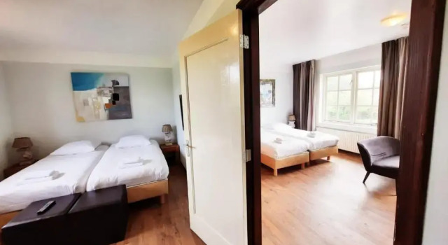 Strandhotel Dennenbos, Book Hotel Oostkapelle Zeeland