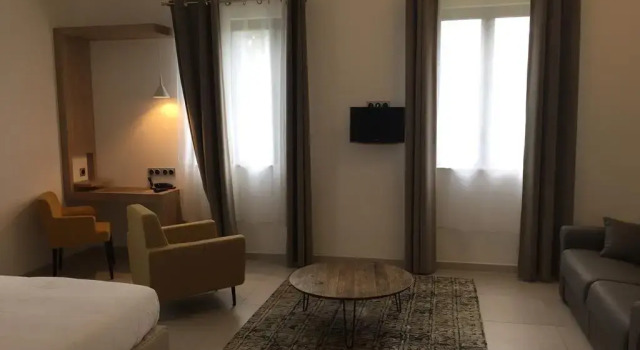 Hôtel du cros dAuzon, Réserver Hôtel Saint-Maurice-d'Ardèche Ardèche