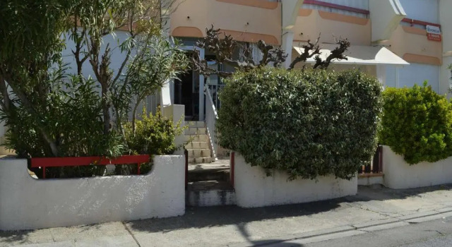 Appartement Le Grau-du-Roi, 1 pièce, 4 personnes - FR-1-250-159, Book Apartment Le Grau-du-Roi Camargue
