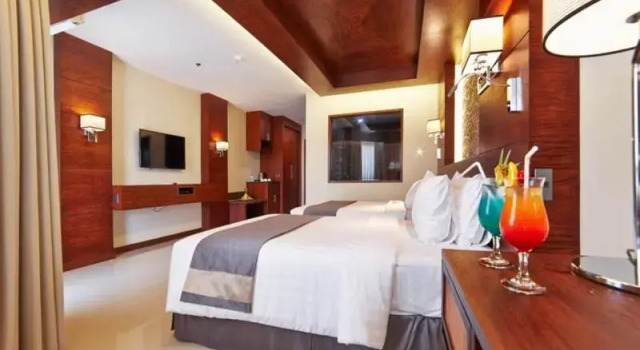 Номер Standard с балконом Cebu White Sands Resort and Spa