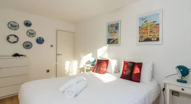 Апартаменты Super 1BD Garden Flat Islington London