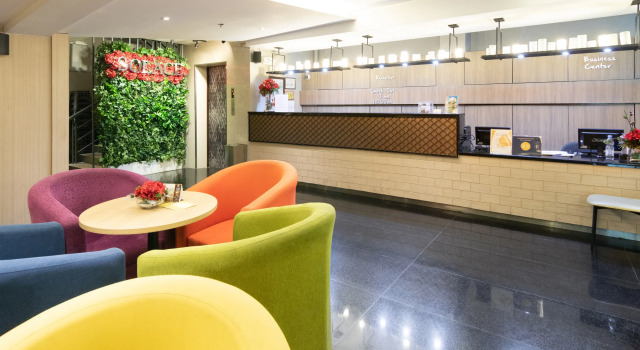 OYO 146 Solace Hotel - Vaccinated Staff, Boek Hotel Hotels in Luzon met ontbijt, Ontbijt