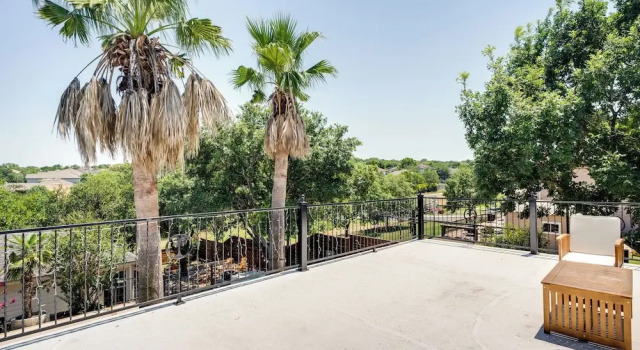 Luxe San Antonio Vacation Rental w/ Private Pool!, Buchen Sie Hotel San Antonio Bexar County