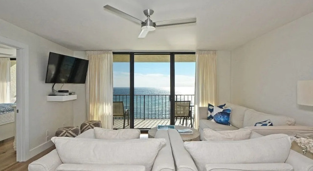 One Seagrove Place Unit 906 2 Bedroom Condo by Redawning
