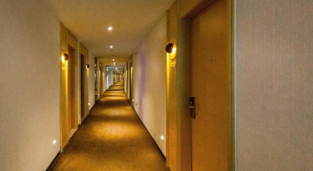 IU Hotel Suzhou Dusu Lake Moon bay Subway Station, Book Hotel Hoteller i Suzhou med parkering, Parkering