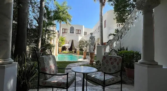 Четырёхместный номер Luxury El Palacito Secreto Luxury Boutique Hotel & Spa