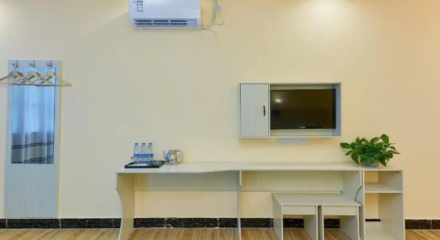 Номер Comfort H&L Hotel New Baiyun International Airport Store