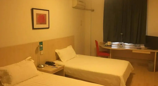 Двухместный номер Standard JinJiang Inn - Beijing Majiapu Inn