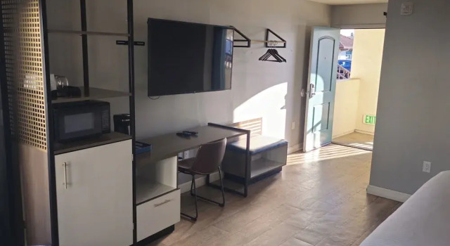 Двухместный номер Standard с балконом и с частичным видом на океан Casablanca Inn on The Beach