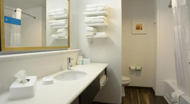 Студия Hampton Inn & Suites Ponca City