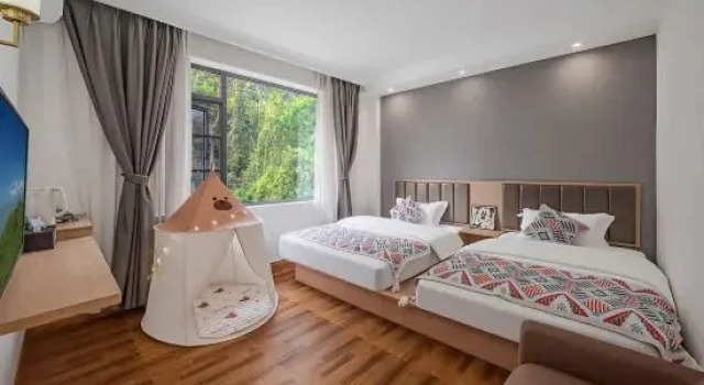 Тент Meilan Hotel