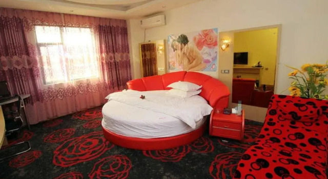 Xinjindu Hotel