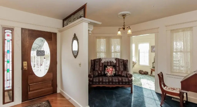 Yelton Manor Bed and Breakfast, Buchen Sie Bed & Breakfast South Haven 