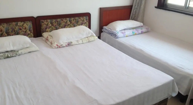 Wanglihua Guest House, Book Guesthouse Qinhuangdao Hebei