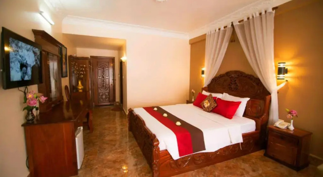 Люкс Royal Reaksmey Chanreas Hotel