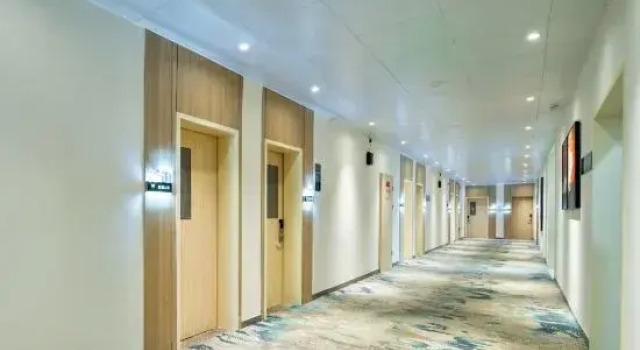 Huize Hotel (Baise Youjiang Medical College of Nationalities Affiliated Hospital Branch)