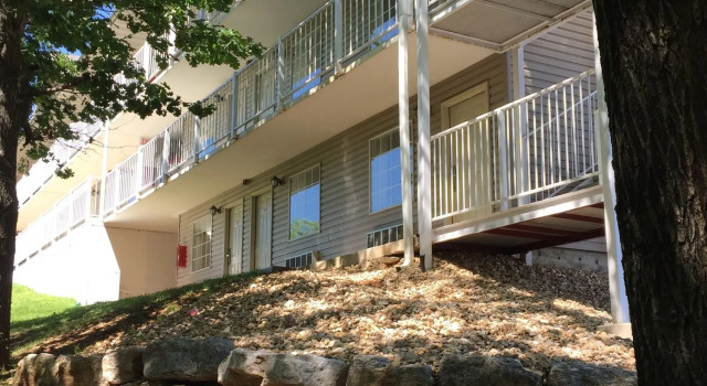 Gazebo Inn, Забронировать Отель Отели Table Rock Lake с парковкой, Парковка