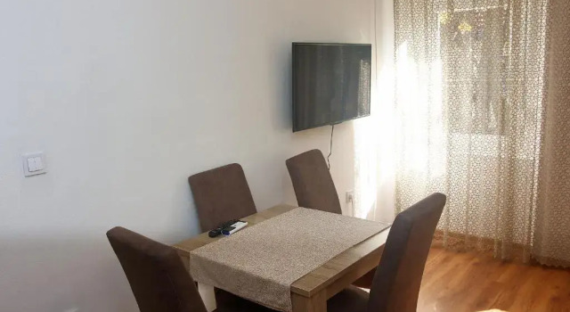 Apartmani 15, Reserva ahora Hotel Cetiña 