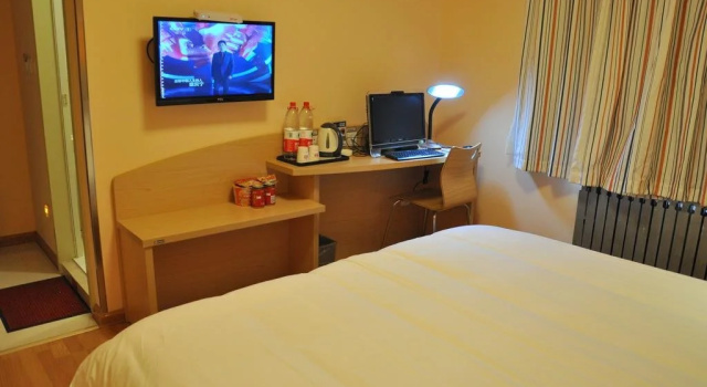 Jiayi Hotel