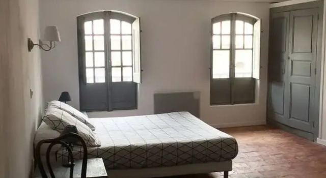 Studio dans la Maison d hôtes le M., Забронировать Отель Рьез Valensole Plateau