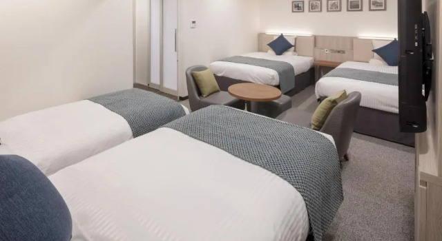 Четырёхместный номер Accessible HOTEL MYSTAYS Midosuji Honmachi