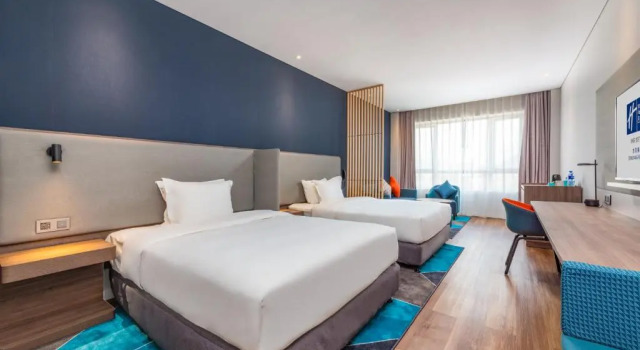 Семейный номер Standard Holiday Inn Express Dongyang Hengdian by IHG