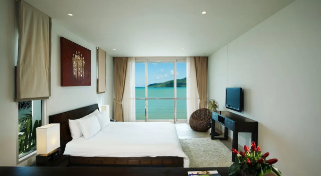 Апартаменты 3BR Penthouse with Ocean View & Private Rooftop in Rawai