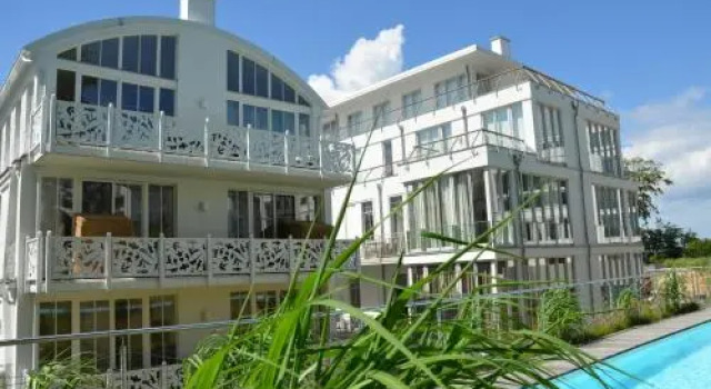 Johanna - Penthouse Nautilus 16, Забронировать Отель Отели Остзебад-Зеллин с бассейном, рядом с Спа-центр Inselparadies, Бассейн