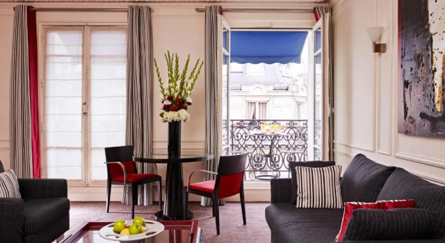 Люкс La Tremoille Paris