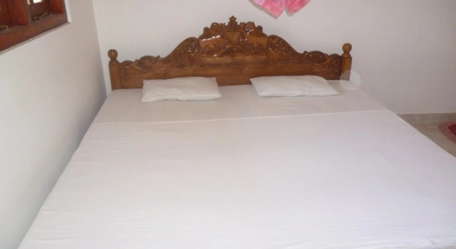 SeaView Paradise Inn