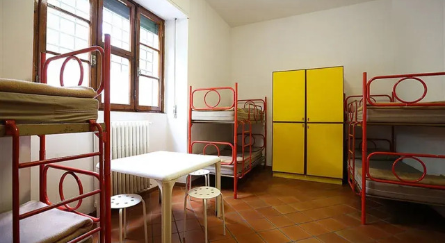 Ostello Villa Camerata, Varaa Hostelli Hostellit kohteessa Firenze, Hostelli