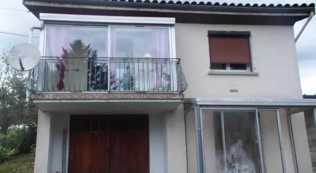 House With 2 Bedrooms in Varenne-saint-germain, With Furnished Garden and Wifi, Boek Hotel Saint-Yan 