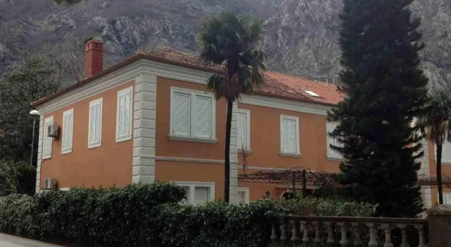 Apartments Vojin, Boek Appartement Risan 