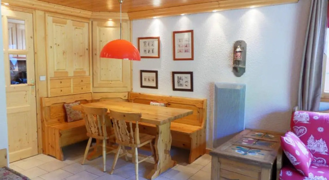 Residence Olympie I, Забронировать Отель Мерибель-ле-Альё Лез-Аллю, рядом с Гондольный подъемник Платьер