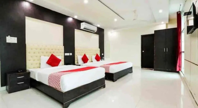 Pacific Green By Frescoes Hotel
