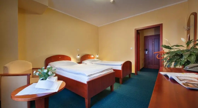 Fara Rančířov, Rezerwuj Hotel Hotele w Central Bohemia z parkingiem, Parking