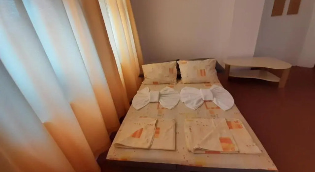 Guest House Malkata Stopanka, Prenota Hotel Primorsko Primorsko Region