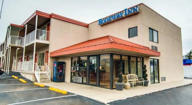 Rodeway Inn Civic Center, จอง โรงแรม Roanoke เวอร์จิเนีย