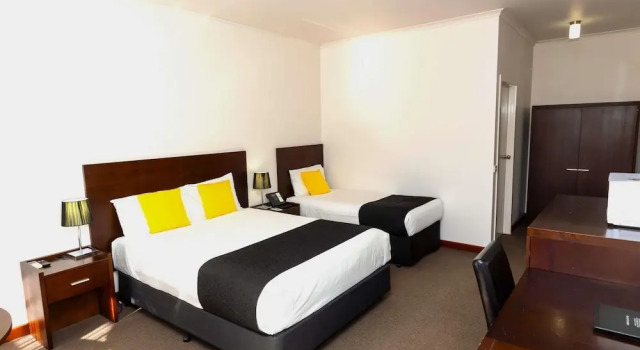 Четырёхместный номер Superior Mercure Port of Echuca