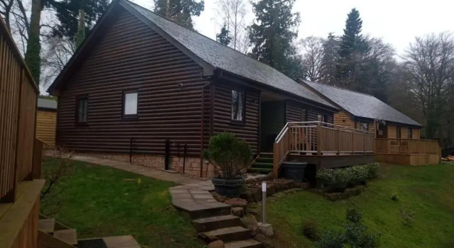 Коттедж 2 Bed Cottage Sleeps 4 -Private Garden -Pets Okay