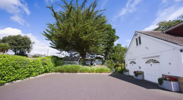 The White House Bed and Breakfast, 预订 酒店 Poole 多塞特