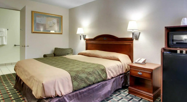 Номер Standard Econo Lodge Meridian South