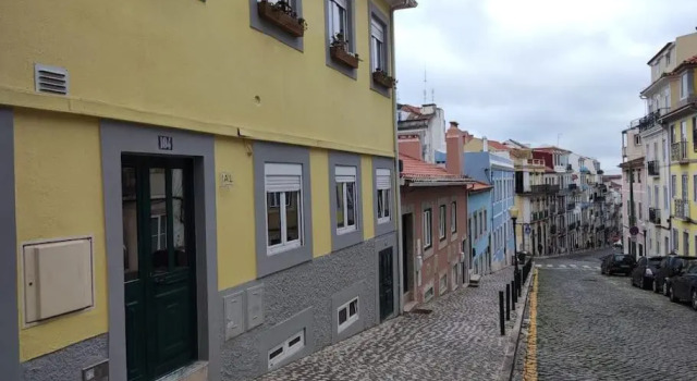 Apartamento acolhedor no coração de Lisboa, Забронировать Апартаменты/квартира Отели Лиссабона с парковкой, рядом с Порт Лиссабона, Парковка
