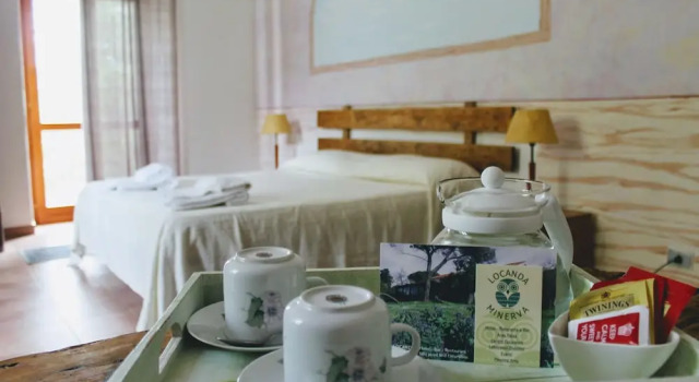Трёхместный номер Standard с балконом и с видом на горы Hotel Locanda Minerva