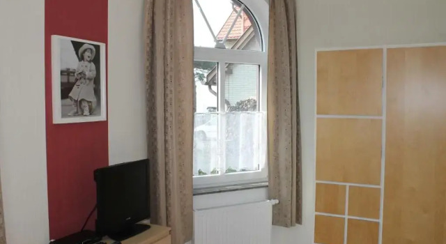 Villa Mignon - Apartment Rot, Book Apartment Ostseebad Koserow Usedom