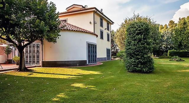 Villa Apostolico with private pool, Reserva ahora Villa Éboli Campania