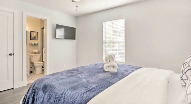 Коттедж Modern Florida Home ~ 5 Mi to Surfside Park!